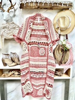 Stunning duster Granny Square boho Cocoon shrug kimono cover up w farmhouse vibe